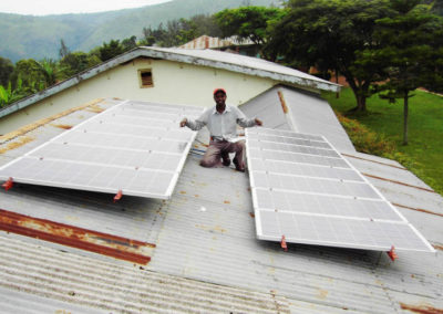 Photovoltaikanlage für das St. Mary's Hospital in Isingiro, Tansania